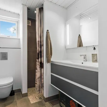 Prázdninový dům Stunning In With Wifi Rønde